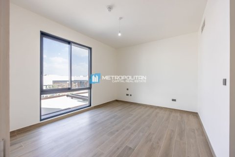 Villa de 5 dormitorios en  Yas Island, UAE No. 89329 15