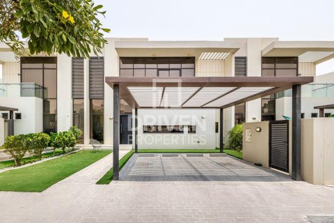 Townhouse de 3 dormitorios No. 122117 2