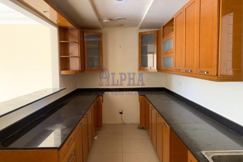 4 bedrooms Townhouse  No. 117219 4