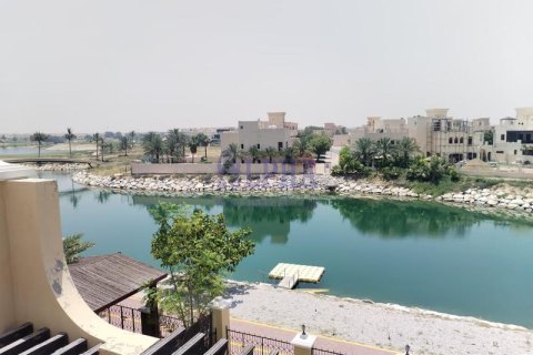 4 bedrooms Townhouse  No. 117219 2