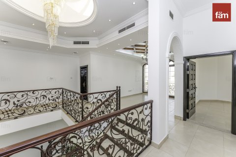 Villa de 6 dormitorios en Al Barsha, UAE No. 135857 15
