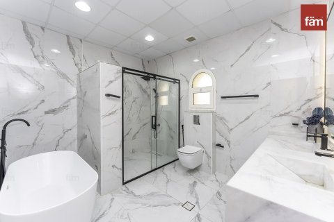 Villa de 6 dormitorios en Al Barsha, UAE No. 135857 10