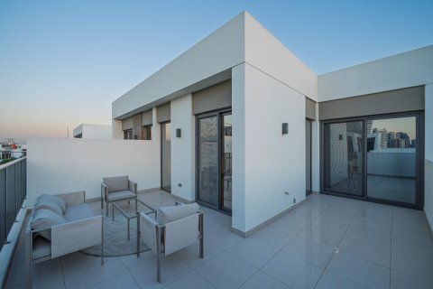Villa de 4 dormitorios en Tilal Al Ghaf, UAE No. 163792 8