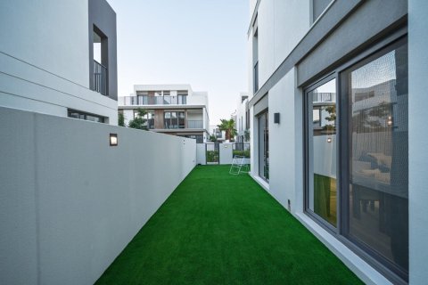 Villa de 4 dormitorios en Tilal Al Ghaf, UAE No. 163792 4