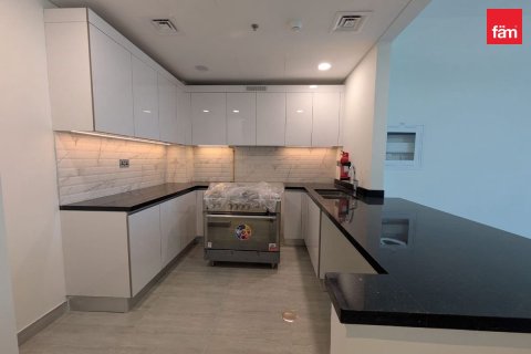 3 bedrooms Apartment in Dubai, UAE No. 210860 4
