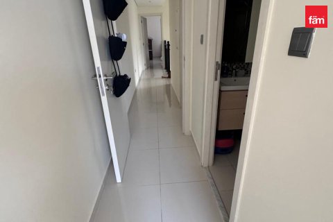 3 bedrooms Townhouse in Dubai, UAE No. 210859 12
