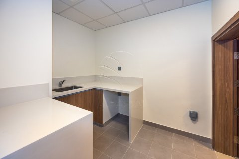 Villa de 4 chambres à Abu Dhabi, UAE No. 150069 6