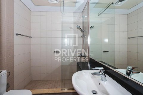 2 bedrooms Apartment in Dubai Internet City, UAE No. 190051 3