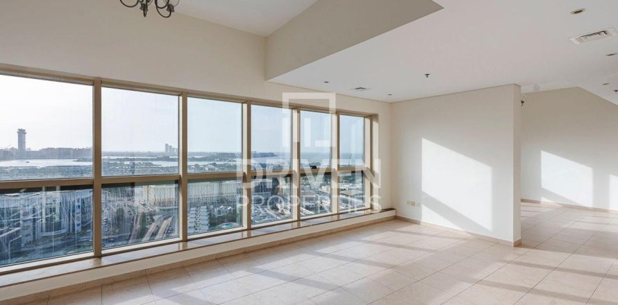 2 bedrooms Duplex in Dubai Internet City, UAE No. 190050