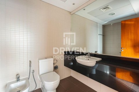 2 bedrooms Duplex in Dubai Internet City, UAE No. 190050 15