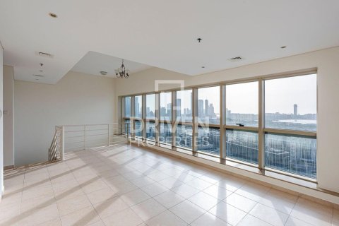 2 bedrooms Duplex in Dubai Internet City, UAE No. 190050 3