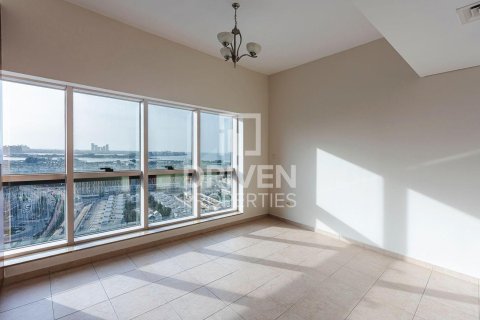 2 bedrooms Duplex in Dubai Internet City, UAE No. 190050 12