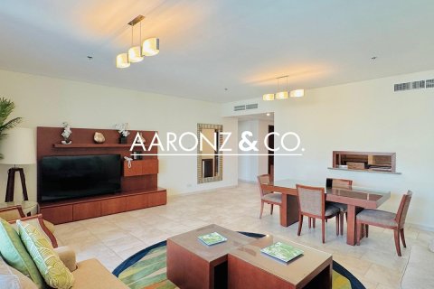 Apartment de 2 dormitorios en Jumeirah Beach Residence, UAE No. 141825 5