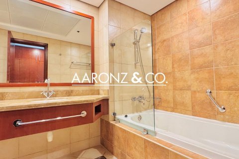 Apartment de 3 dormitorios en Jumeirah Beach Residence, UAE No. 141824 16