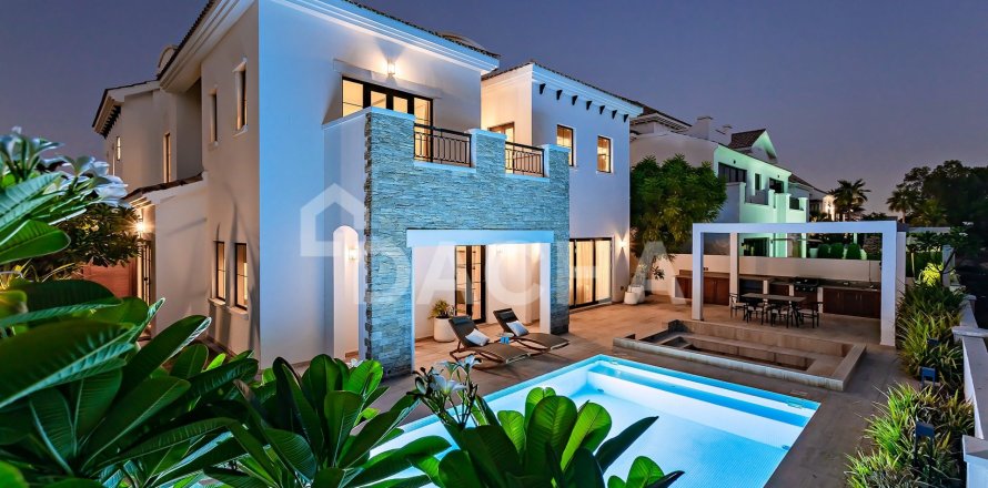 4 bedrooms Villa in Jumeirah Golf Estates, UAE No. 166735