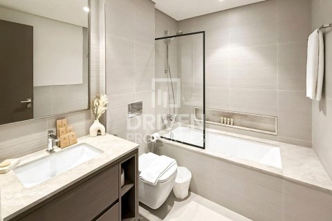 2 bedrooms Apartment in Opera District, UAE No. 191630 8