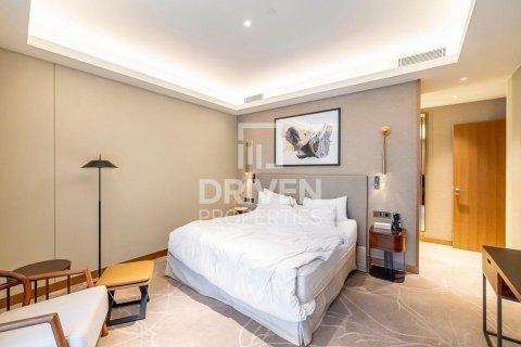 Квартира с 2 спальнями в The Address Residences Dubai Opera, ОАЭ №192700 10