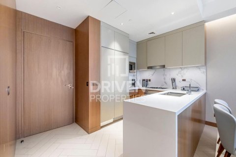 Квартира с 2 спальнями в The Address Residences Dubai Opera, ОАЭ №192700 6