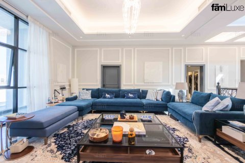 Villa de 5 dormitorios en Al Barsha, UAE No. 162410 5