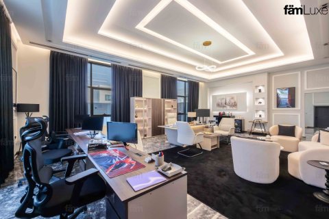 Villa de 5 dormitorios en Al Barsha, UAE No. 162410 13