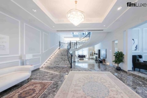 Villa de 5 dormitorios en Al Barsha, UAE No. 162410 10