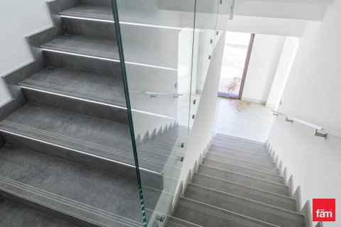 4 bedrooms Townhouse in Dubai, UAE No. 162409 16