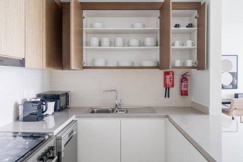 Apartment de 2 dormitorios en 52-42 (FIFTY TWO FORTY TWO TOWER) Dubai, UAE No. 97263 12
