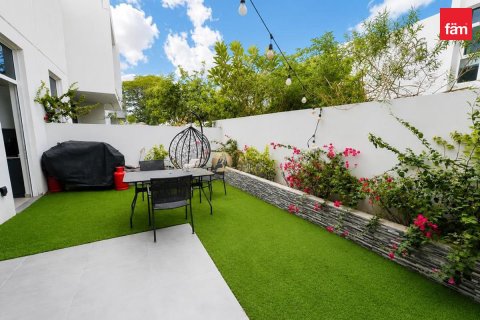 3 bedrooms Townhouse in Dubai, UAE No. 169101