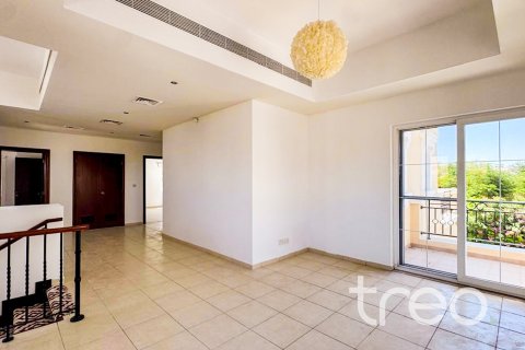 Villa de 4 dormitorios en Arabian Ranches, UAE No. 173855 3