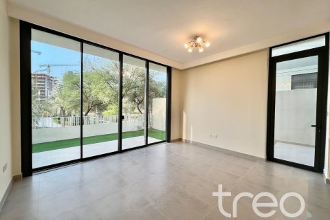 3 غرف نوم فيلا في Club Villas, الإمارات العربية المتحدة رقم 173851 10