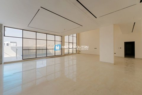 8 غرفة نوم  فيلا  رقم 126307 15