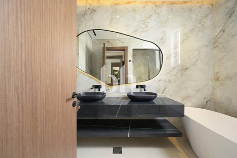 Villa de 5 dormitorios  No. 112914 21