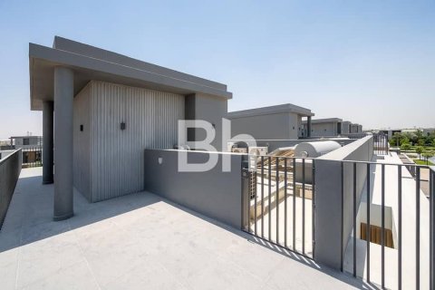 Townhouse de 4 dormitorios  No. 112912 3