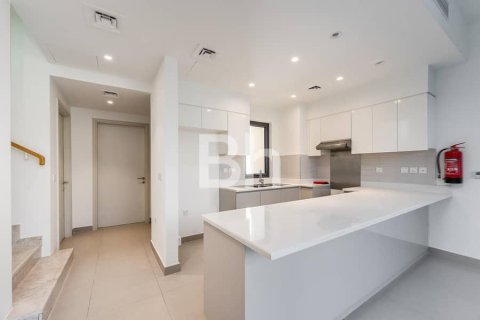 Townhouse de 4 dormitorios  No. 112909 4