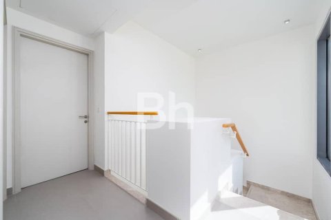 Townhouse de 4 dormitorios  No. 112909 10