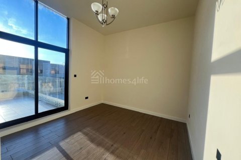 Вилла с 4 спальнями в District 11, ОАЭ №144173 13