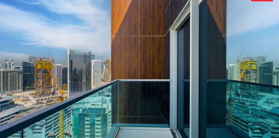 Appartement de 2 chambres à Business Bay, UAE No. 144374