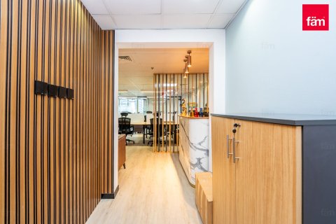 Office de 118m² à Dubai, UAE No. 144375 7