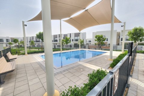 Villa de 3 chambres à Dubai South (Dubai World Central), UAE No. 163347 9