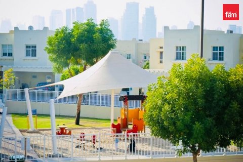 3 bedrooms Townhouse in Dubai, UAE No. 169082 18