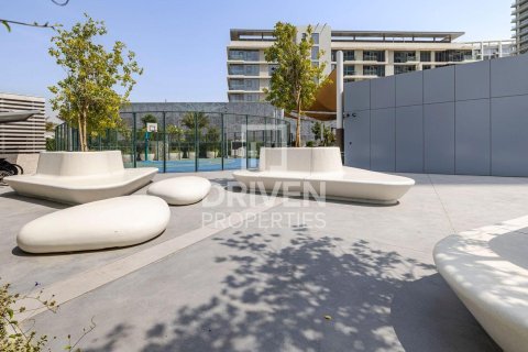 Duplex de 3 dormitorios en District One, UAE No. 190509 3