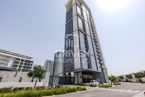 Duplex de 3 dormitorios en District One, UAE No. 190509 4