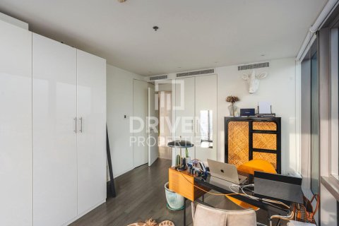 Квартира с 3 спальнями в D1 Tower, ОАЭ №190507 8