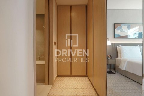 Квартира с 2 спальнями в Vida Residences Dubai Mall, ОАЭ №192214 14