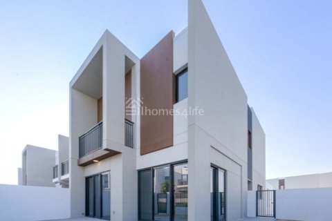 Вилла с 4 спальнями в Villanova, ОАЭ №143273 3