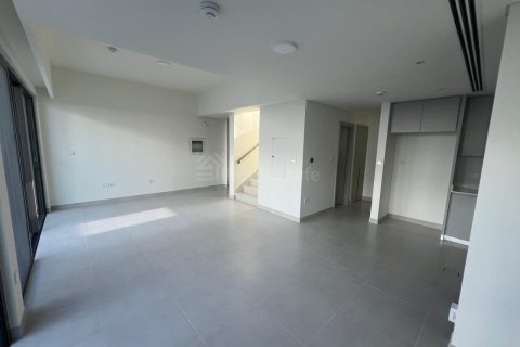 3 bedrooms Villa in The Valley, UAE No. 143272 9