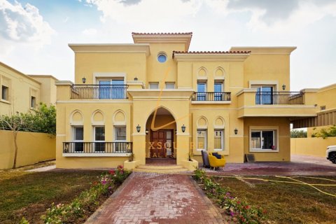 Villa de 5 dormitorios en Dubai Science Park, UAE No. 150274