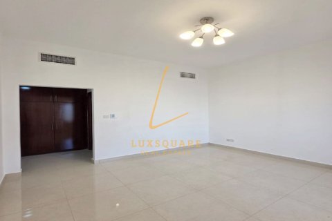 Villa de 5 dormitorios en Dubai Science Park, UAE No. 150274 13