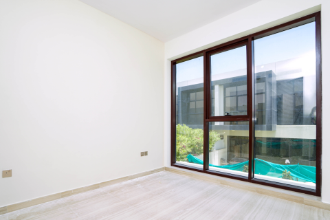 Townhouse de 4 dormitorios en DAMAC Hills (Akoya by DAMAC), UAE No. 150275 8