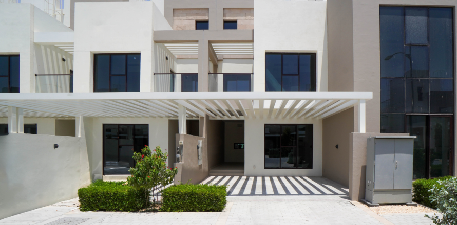 Townhouse de 4 dormitorios en DAMAC Hills (Akoya by DAMAC), UAE No. 150275